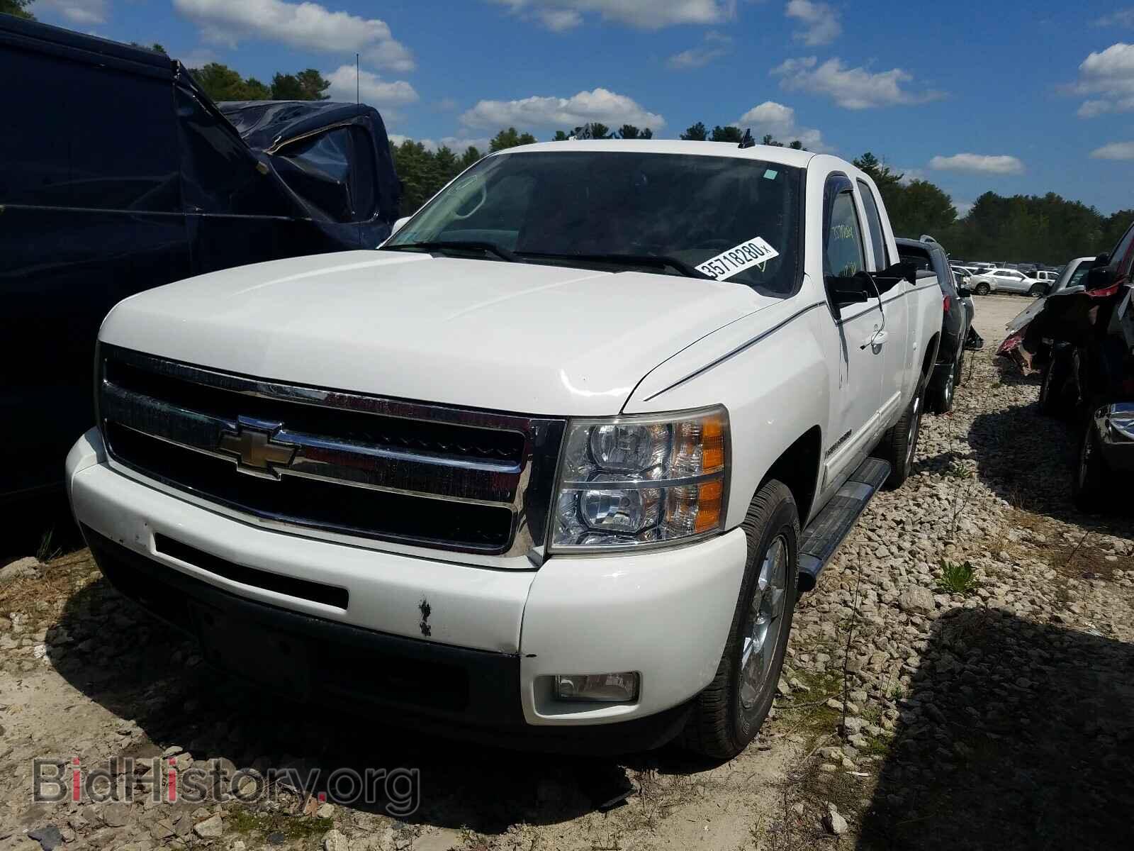 2009 CHEVROLET SILVERADO - VIN: 1GCEK39099Z258353 - Фото 2