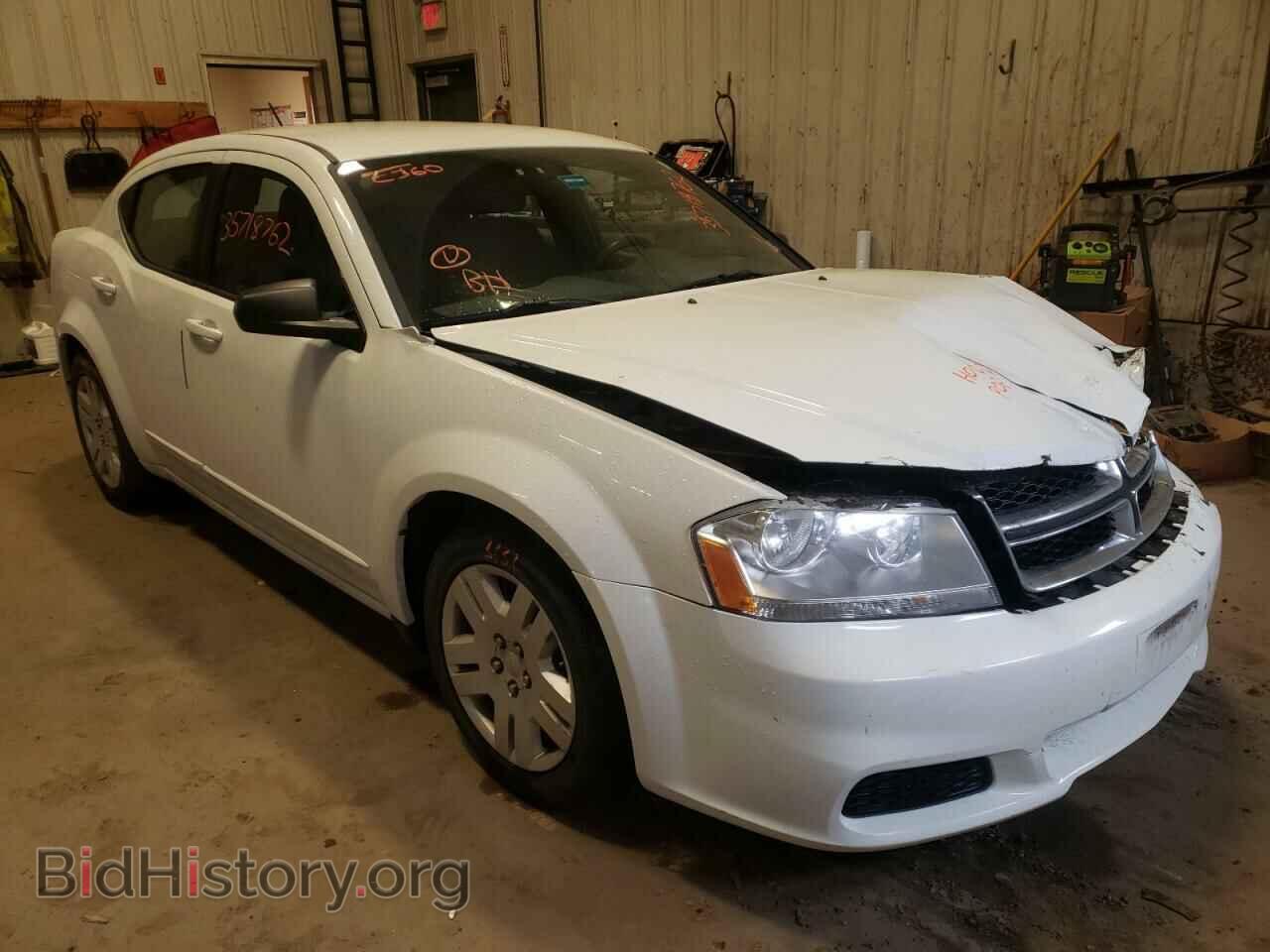 Photo 1B3BD4FB2BN586933 - DODGE AVENGER 2011