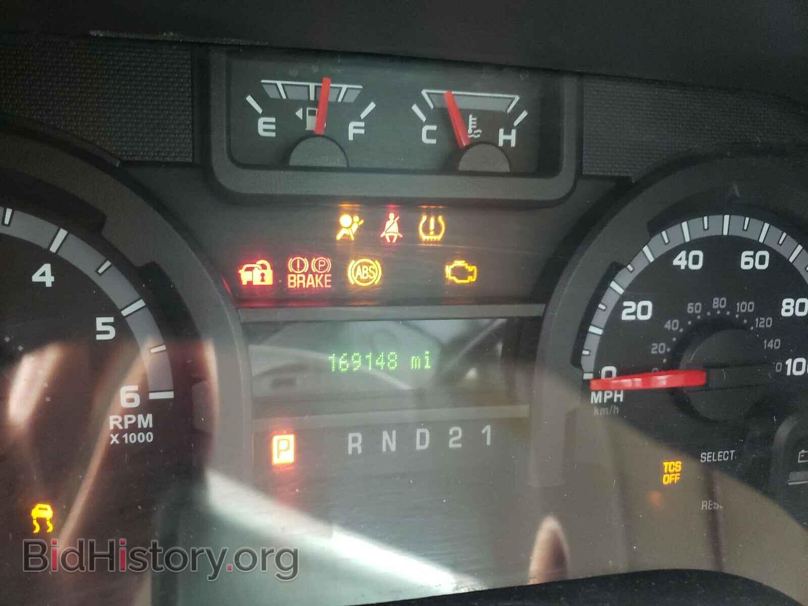 2011 FORD ECONOLINE - VIN: 1FBNE3BL7BDA53228 - Photo 8