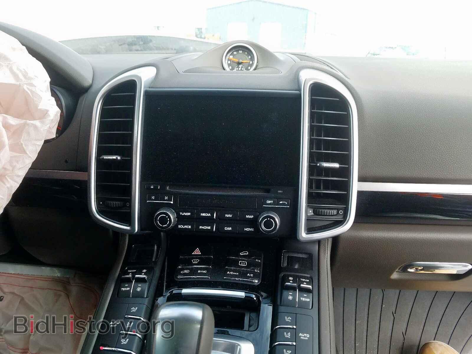 2017 PORSCHE CAYENNE - VIN: WP1AA2A25HKA80276 - Фото 9
