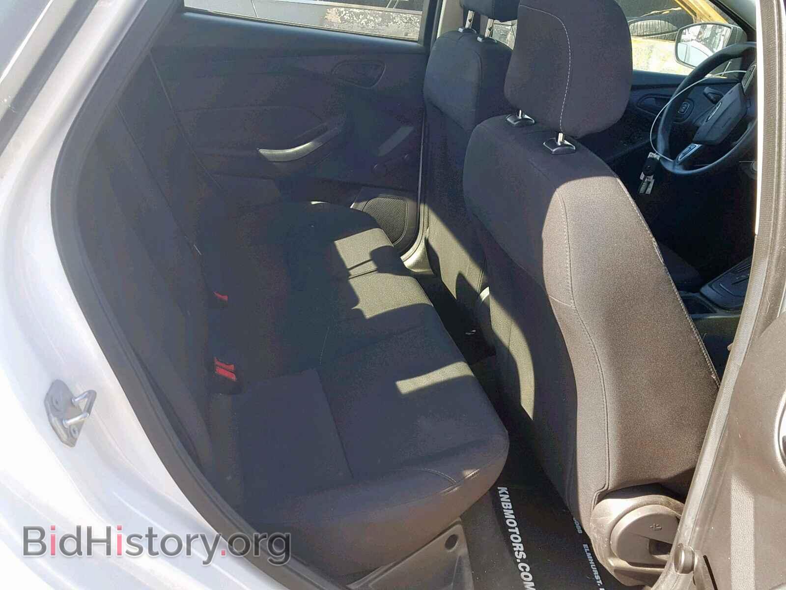 2016 FORD FOCUS - VIN: 1FADP3E2XGL398504 - Photo 6