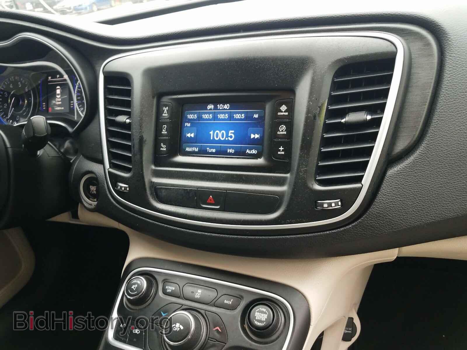2015 CHRYSLER 200 - VIN: 1C3CCCABXFN577866 - Фото 9