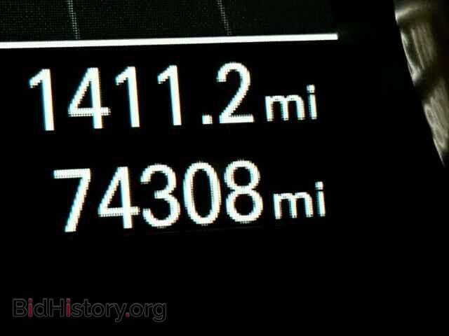 2012 AUDI A8 - VIN: WAURVAFD9CN019420 - Photo 8