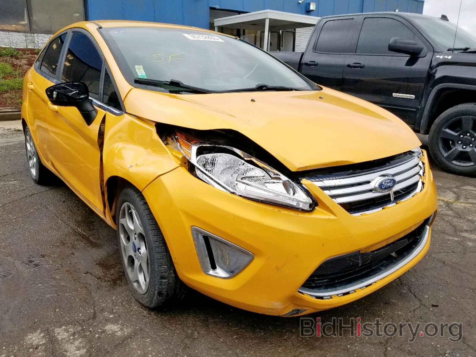 Photo 3FADP4CJ0BM233262 - FORD FIESTA 2011