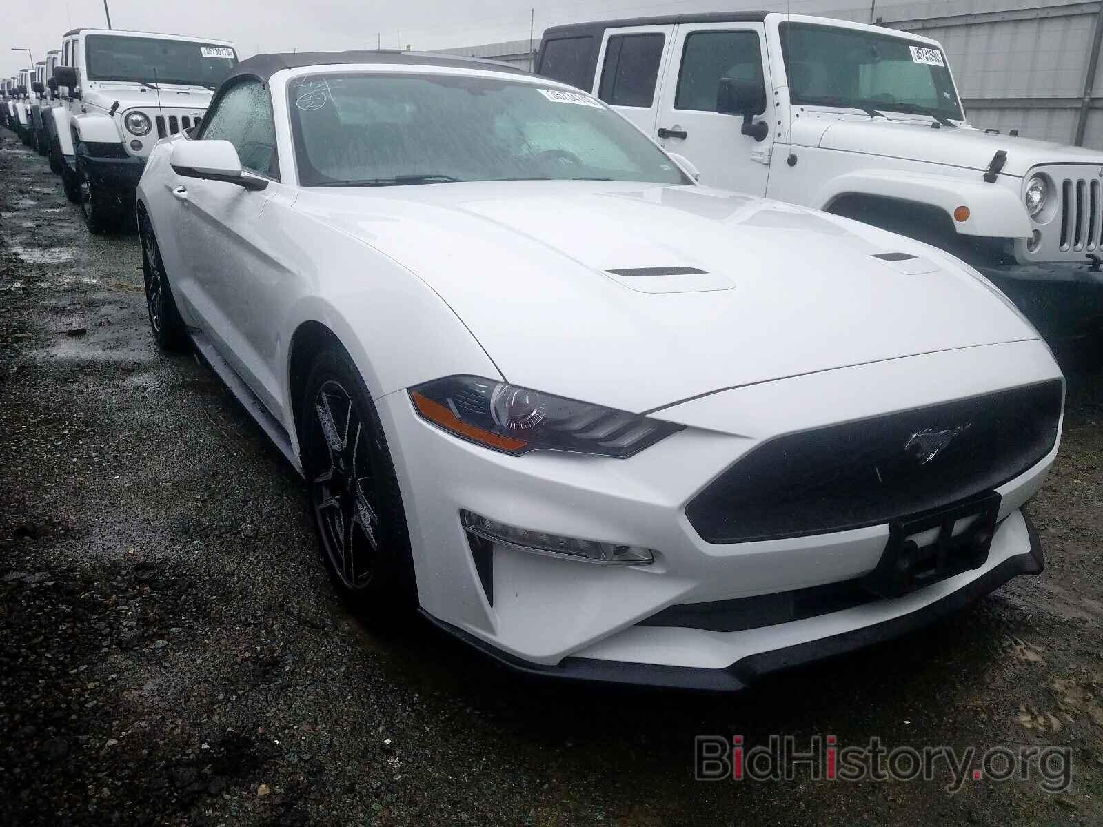 Photo 1FATP8UH7K5109722 - FORD MUSTANG 2019