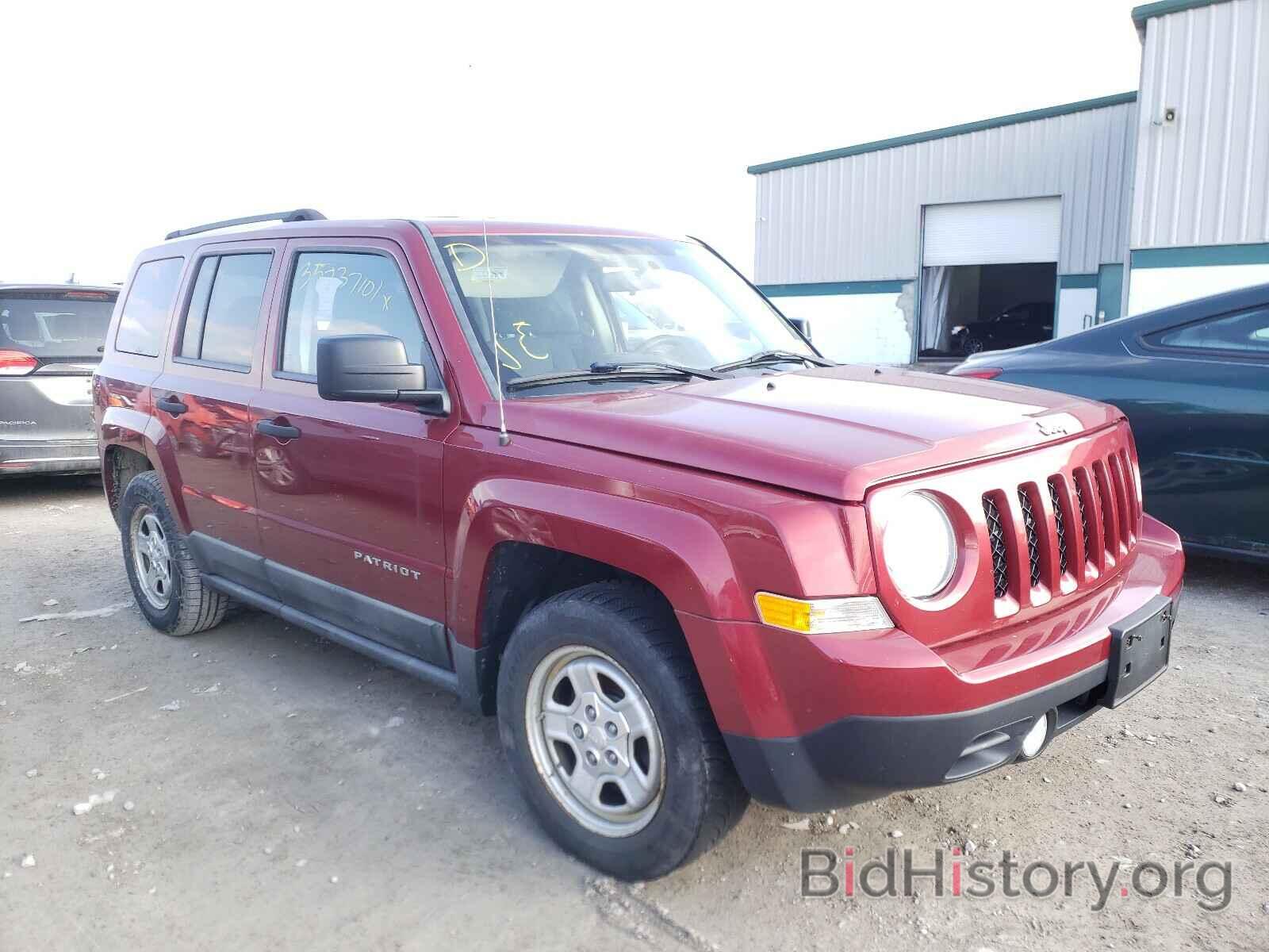 Фотография 1J4NT1GA6BD132283 - JEEP PATRIOT 2011