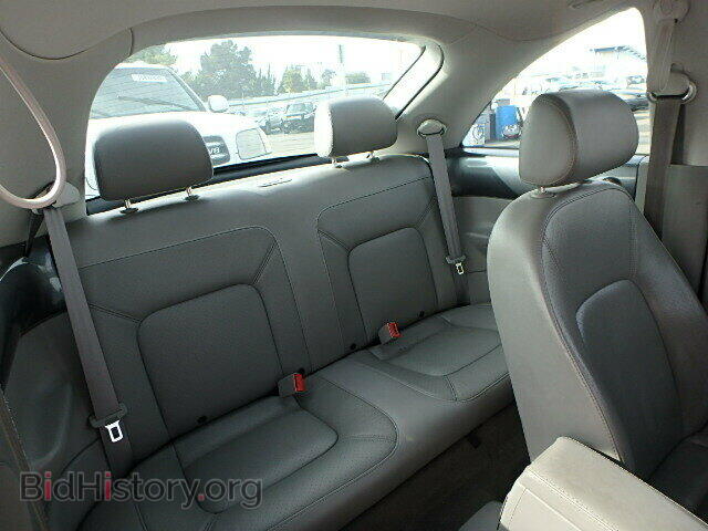 2004 VOLKSWAGEN BEETLE - VIN: 3VWCD31C14M409409 - Фото 6