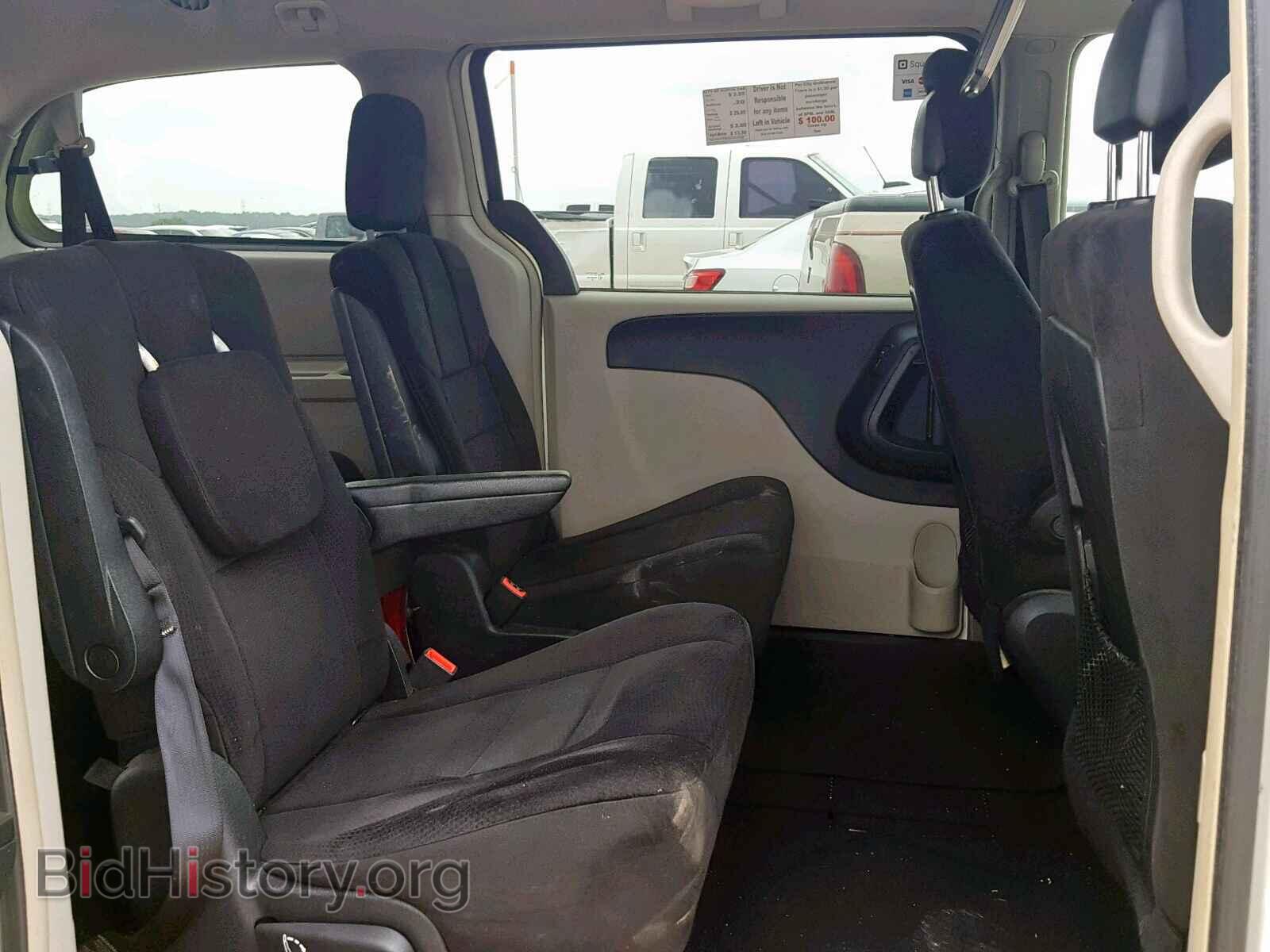 2011 CHRYSLER TOWN & COU - VIN: 2A4RR5DG4BR702696 - Фото 6
