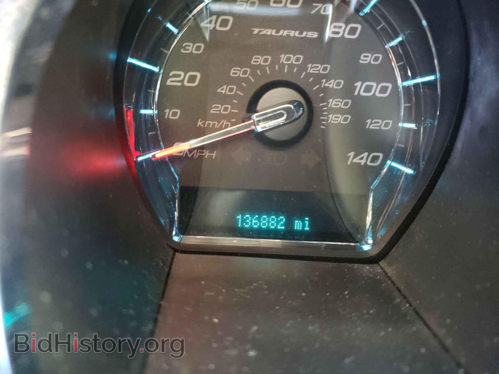2011 FORD TAURUS - VIN: 1FAHP2EW1BG186686 - Фото 8