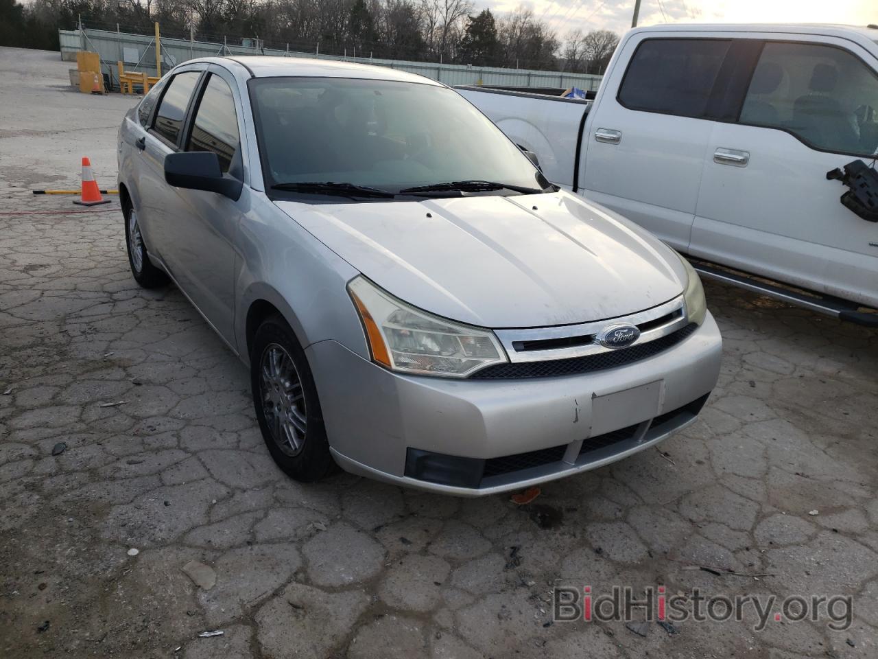 Photo 1FAHP3FN9AW213066 - FORD FOCUS 2010