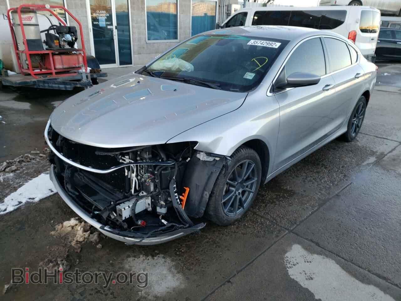 2015 CHRYSLER 200 - VIN: 1C3CCCAB3FN660443 - Фото 2