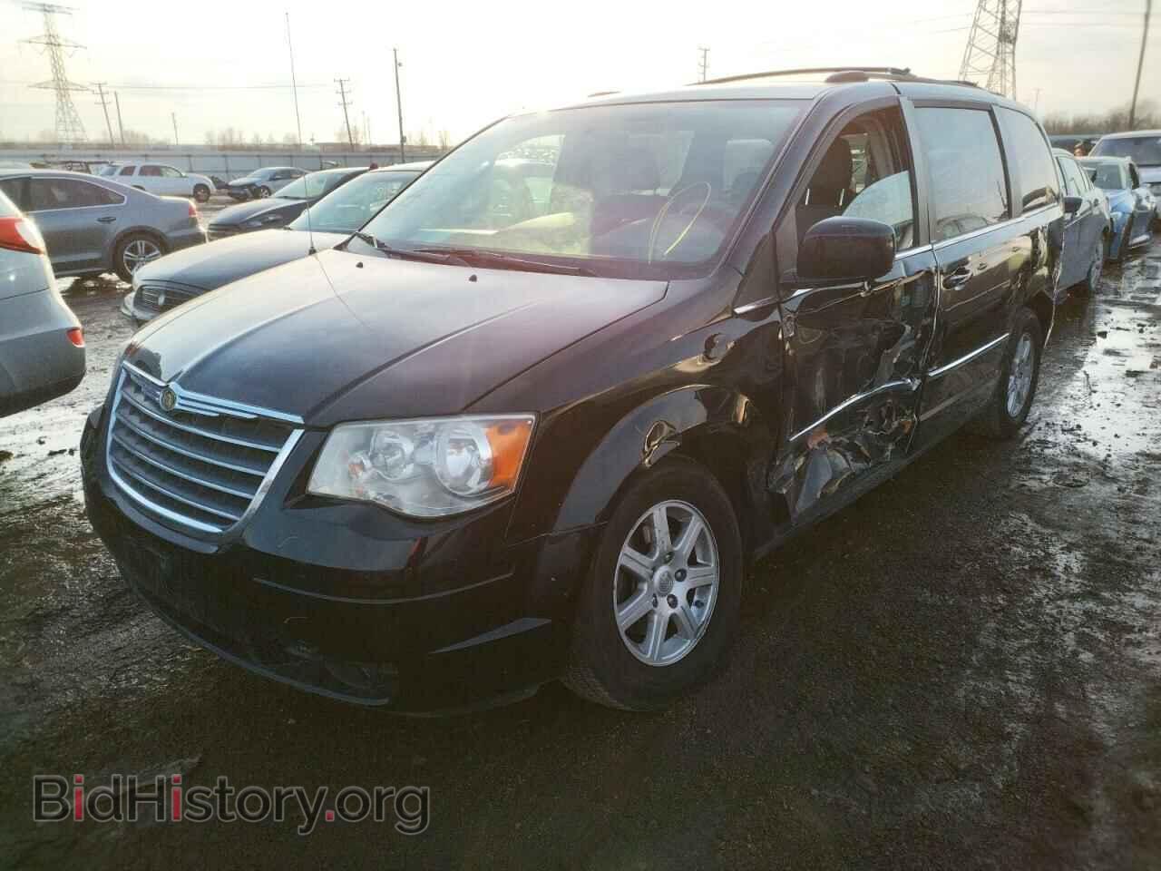 2010 CHRYSLER MINIVAN - VIN: 2A4RR5D10AR149877 - Фото 2