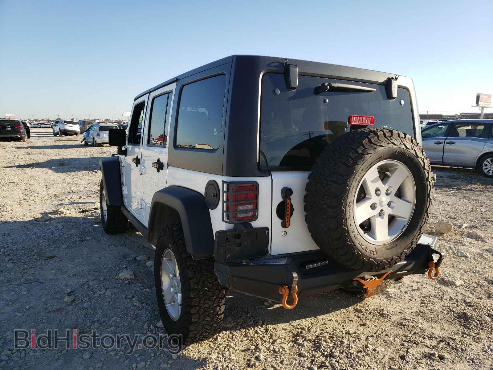 2017 JEEP WRANGLER - VIN: 1C4BJWDG3HL731015 - Фото 3