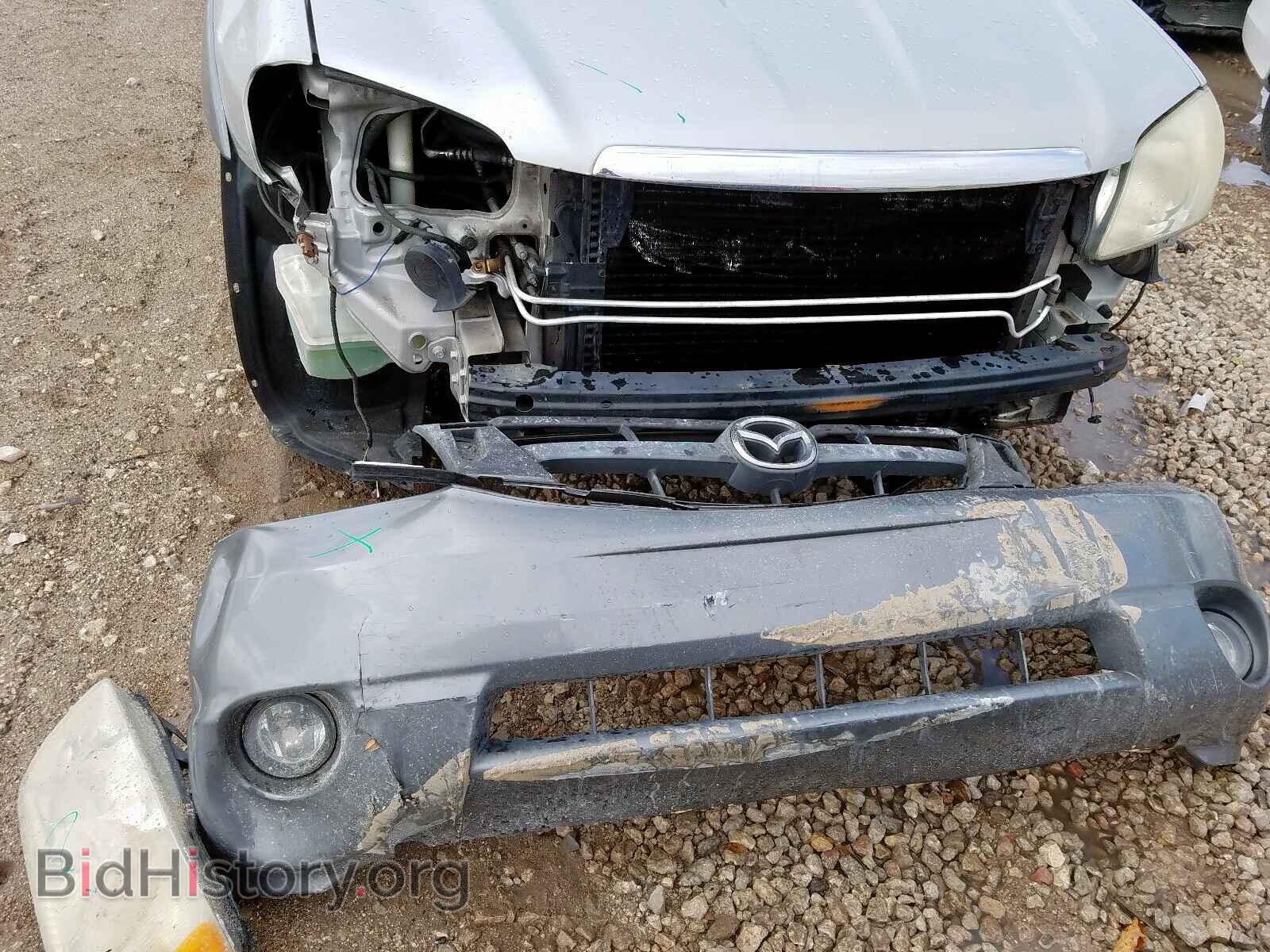 2002 MAZDA TRIBUTE - VIN: 4F2CU09122KM48843 - Фото 9
