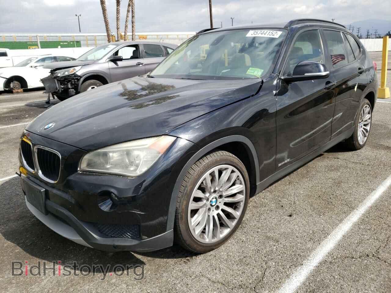 2013 BMW X1 - VIN: WBAVM1C5XDVW41329 - Фото 2