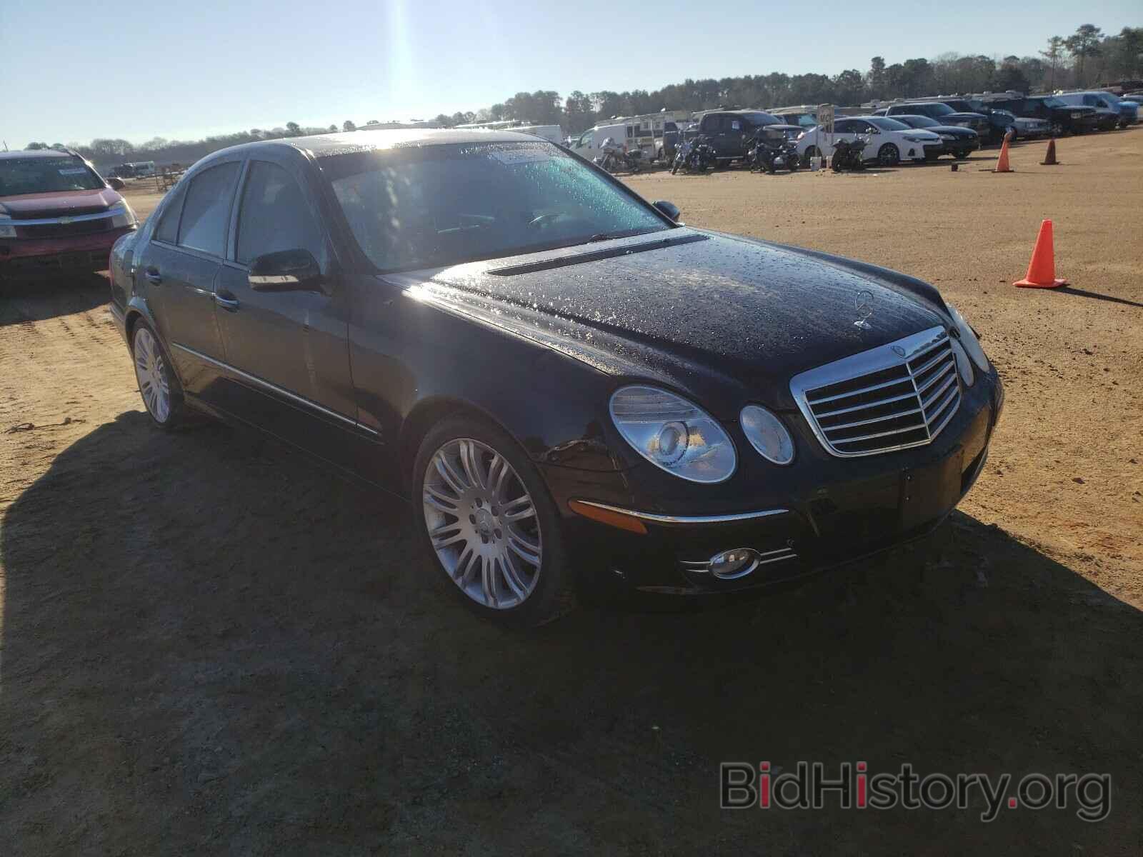 Photo WDBUF56X48B305016 - MERCEDES-BENZ E CLASS 2008