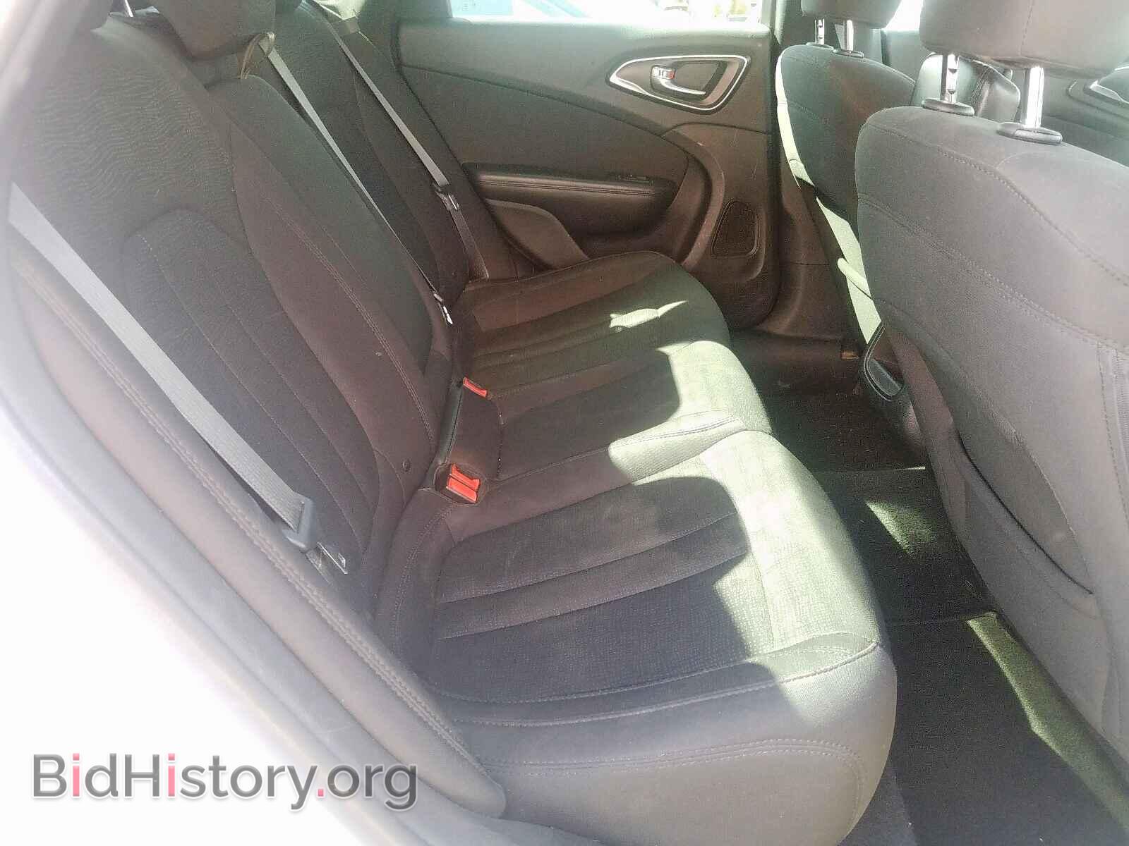 2015 CHRYSLER 200 - VIN: 1C3CCCAB7FN574889 - Фото 6