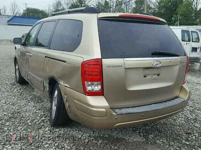 2007 HYUNDAI ENTOURAGE - VIN: KNDMC233676028855 - Фото 3