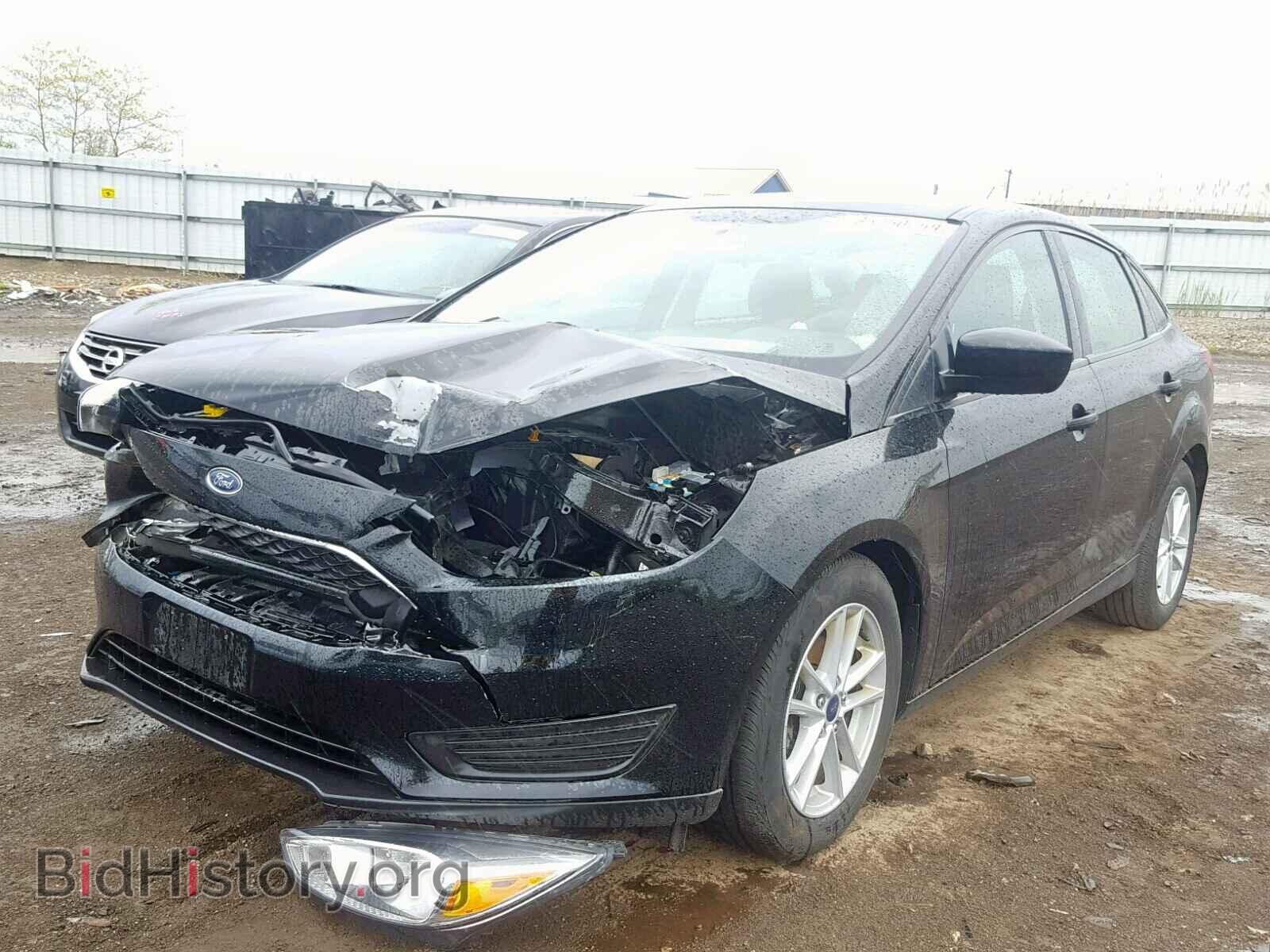 2018 FORD FOCUS SE - VIN: 1FADP3F28JL228258 - Фото 2