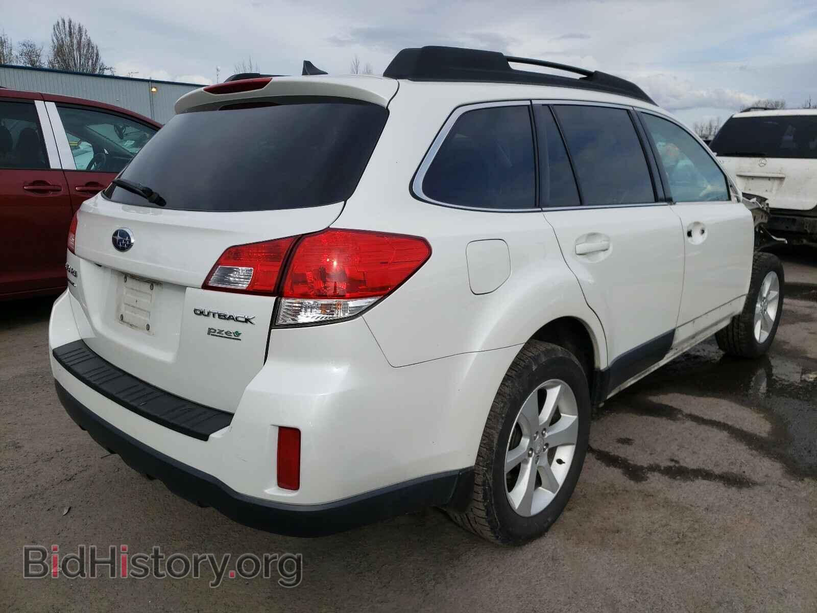 2014 SUBARU OUTBACK - VIN: 4S4BRBDC8E3230076 - Photo 4