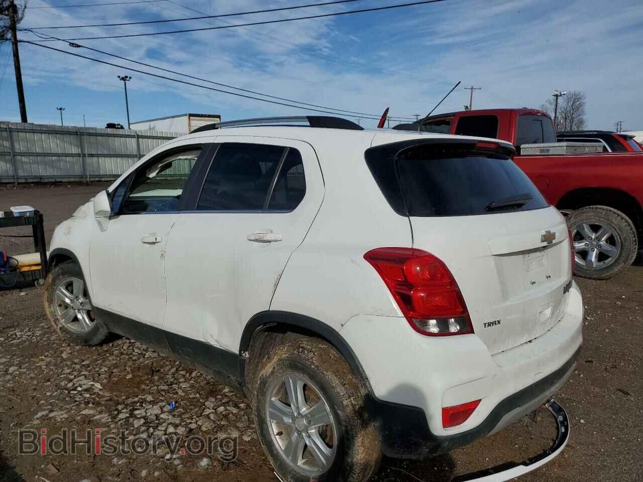 2017 CHEVROLET TRAX - VIN: 3GNCJLSB0HL289252 - Фото 2