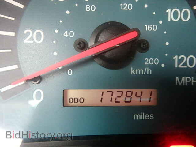 2002 MITSUBISHI GALANT - VIN: 4A3AA46G42E115359 - Фото 8