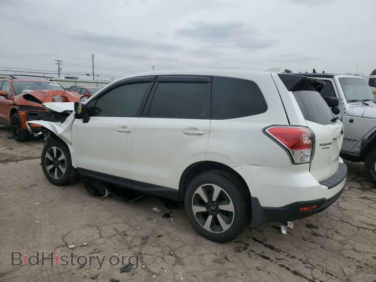 2018 SUBARU FORESTER - VIN: JF2SJAAC7JG564226 - Фото 2