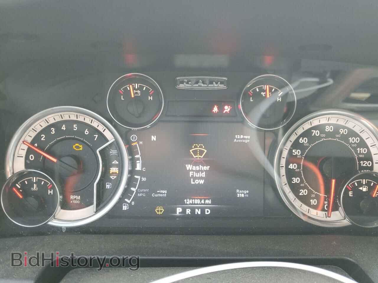 2018 RAM 1500 - VIN: 1C6RR7LT8JS257772 - Фото 9