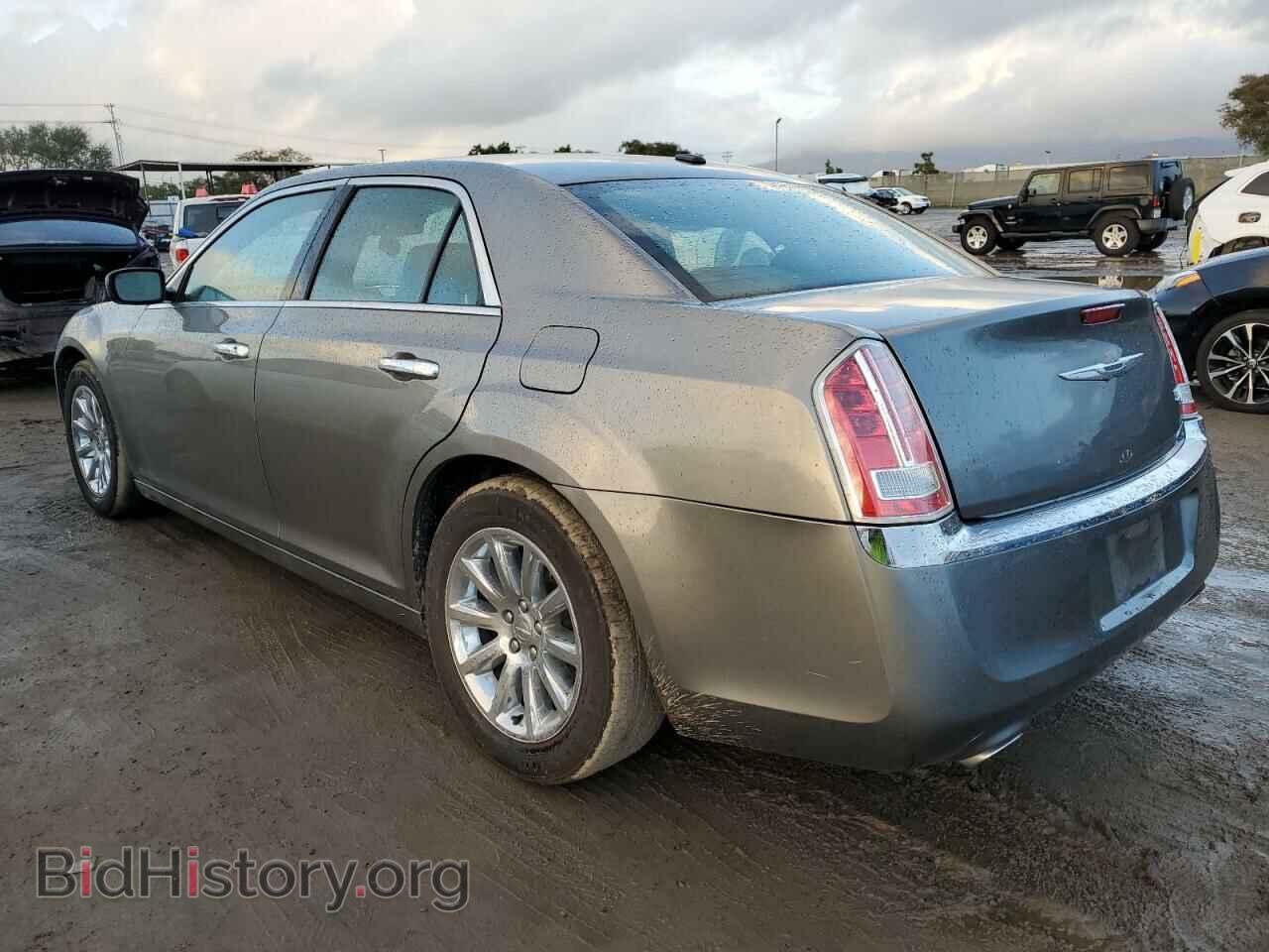 2012 CHRYSLER 300 - VIN: 2C3CCAET8CH108416 - Фото 2