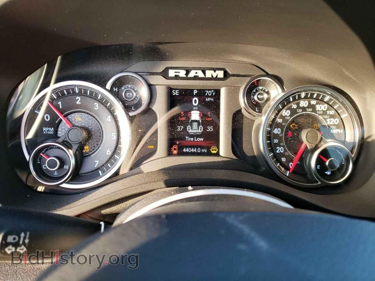 2019 RAM 1500 - VIN: 1C6SRFFT3KN731960 - Фото 9
