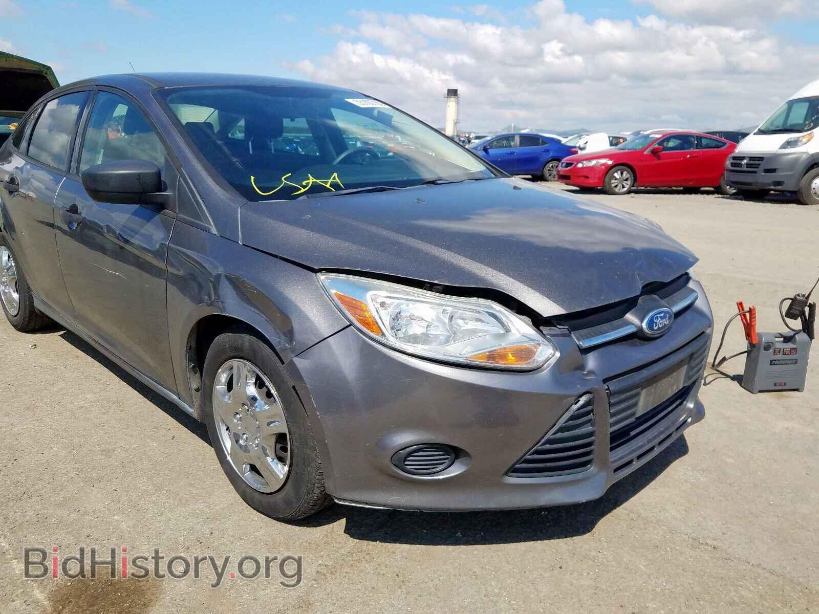 Photo 1FAHP3E26CL302170 - FORD FOCUS 2012