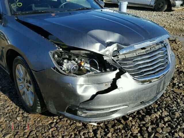 2012 CHRYSLER 200 - VIN: 1C3CCBAB2CN187270 - Фото 9