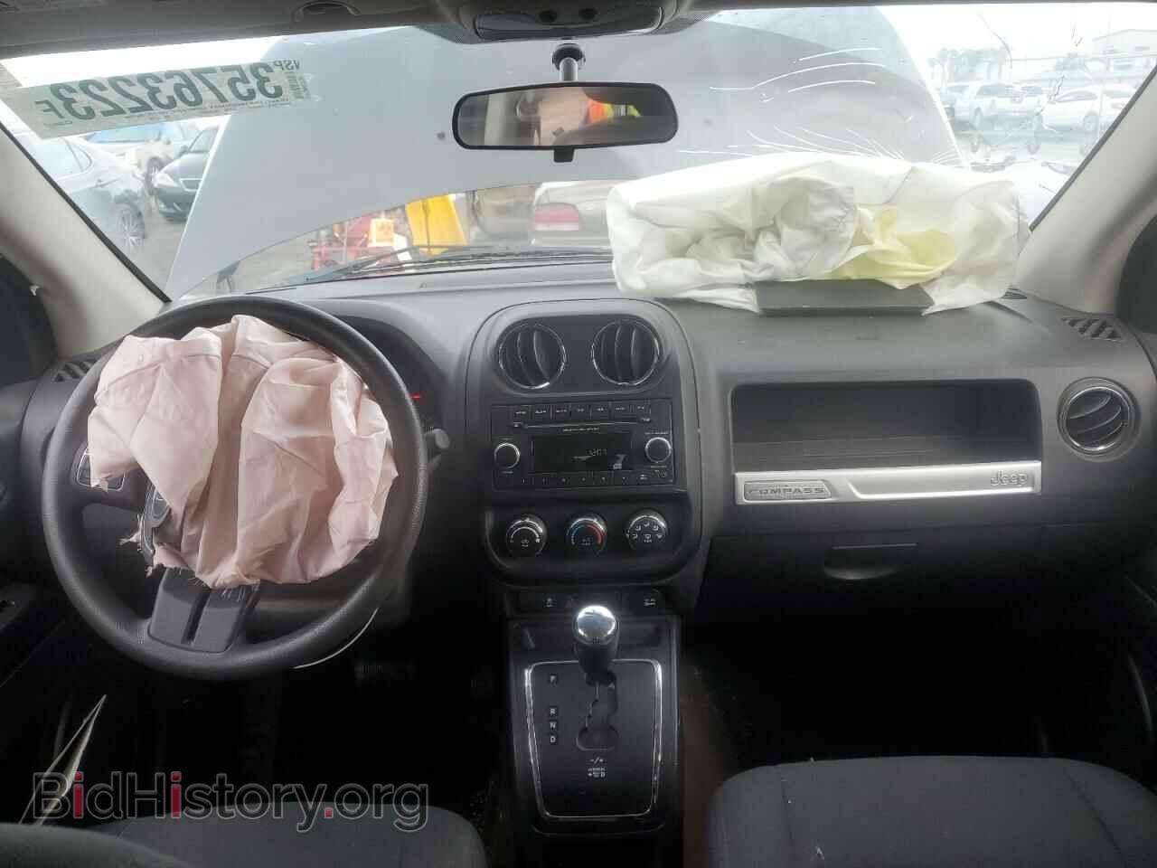 2014 JEEP COMPASS - VIN: 1C4NJCBB2ED723206 - Photo 8