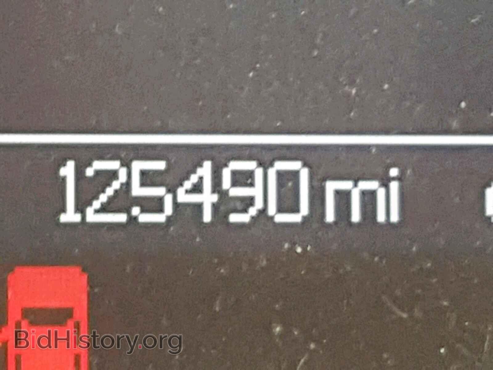 2011 CHRYSLER TOWN & COU - VIN: 2A4RR5DG7BR723574 - Фото 8