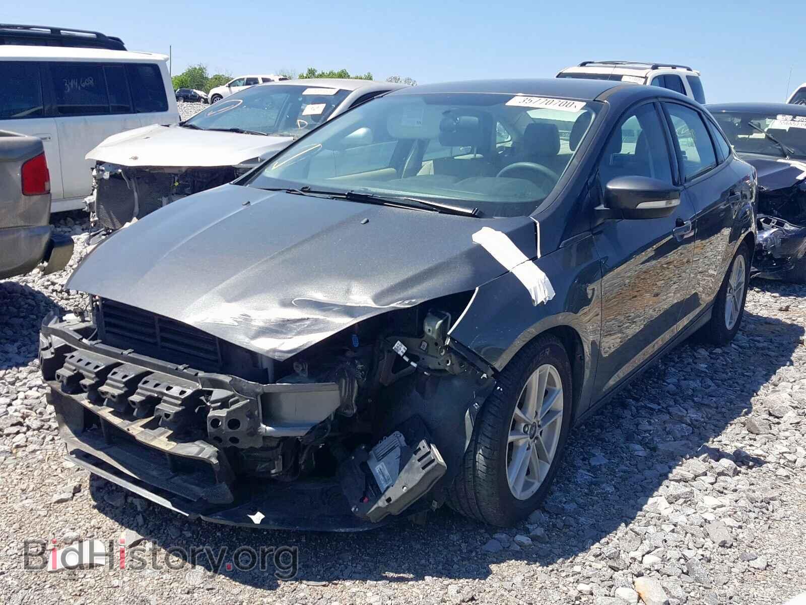 2017 FORD FOCUS - VIN: 1FADP3F23HL279211 - Photo 2