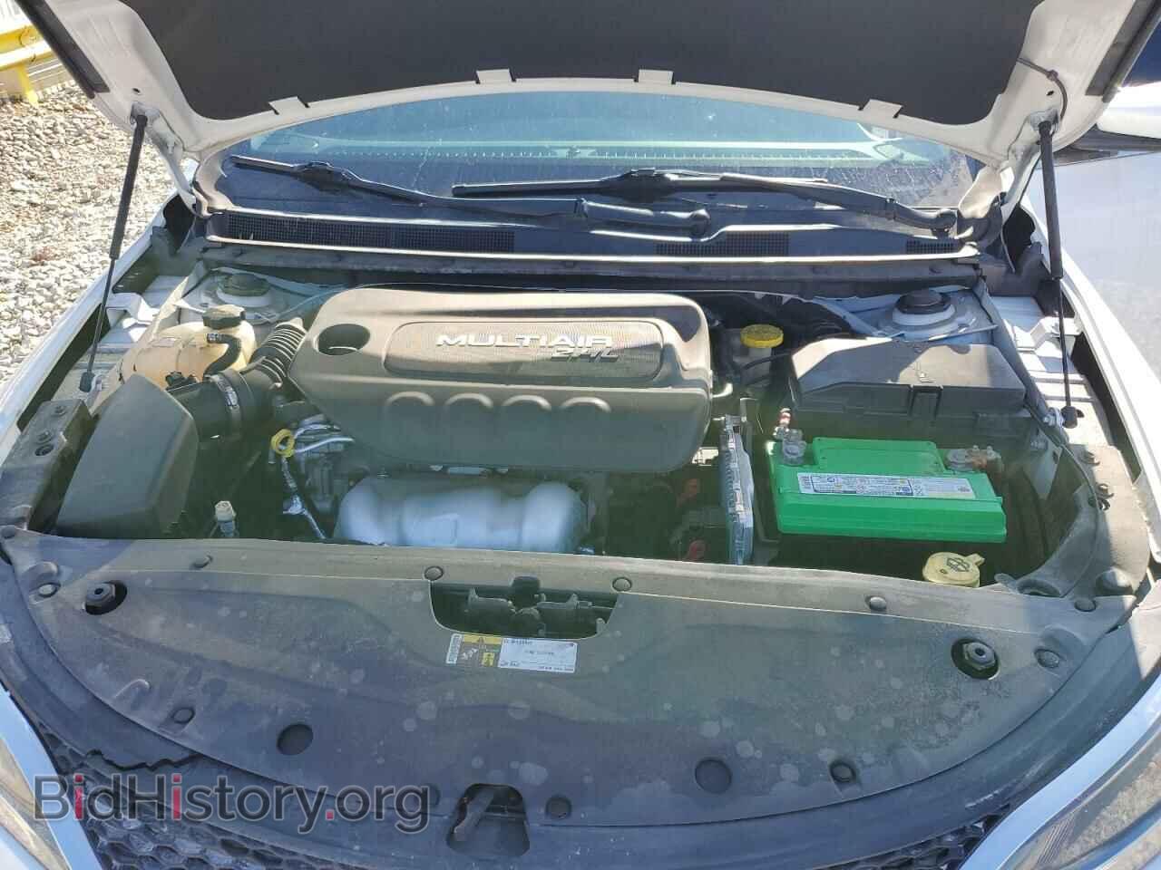2015 CHRYSLER 200 - VIN: 1C3CCCAB5FN602141 - Фото 11