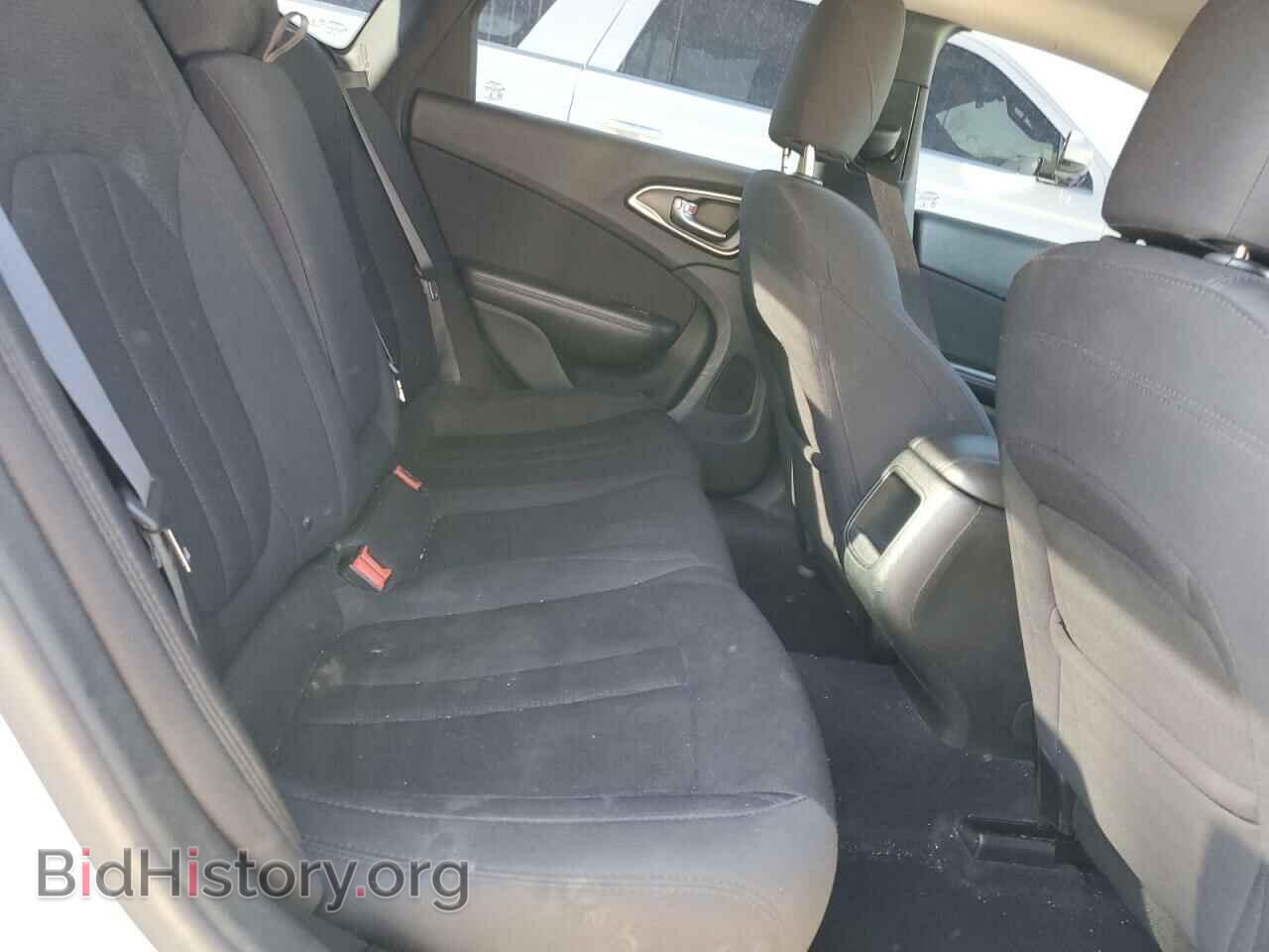 2015 CHRYSLER 200 - VIN: 1C3CCCAB5FN602141 - Фото 10
