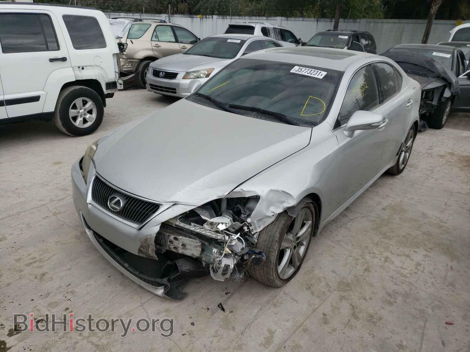 2011 LEXUS IS - VIN: JTHBF5C23B5151811 - Фото 2