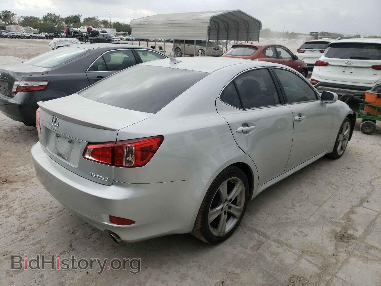 2011 LEXUS IS - VIN: JTHBF5C23B5151811 - Фото 4