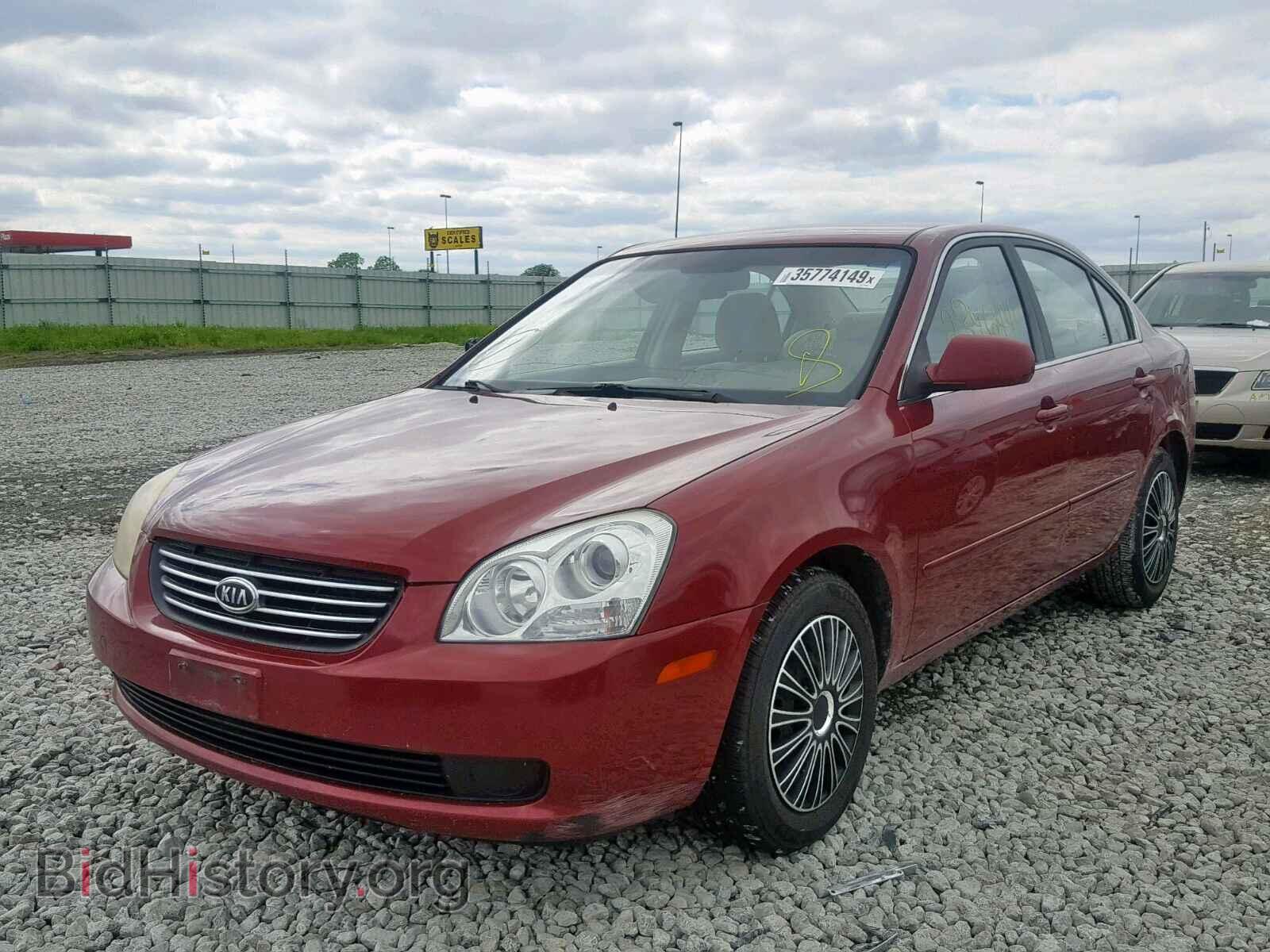 2008 KIA OPTIMA - VIN: KNAGE123785203427 - Фото 2