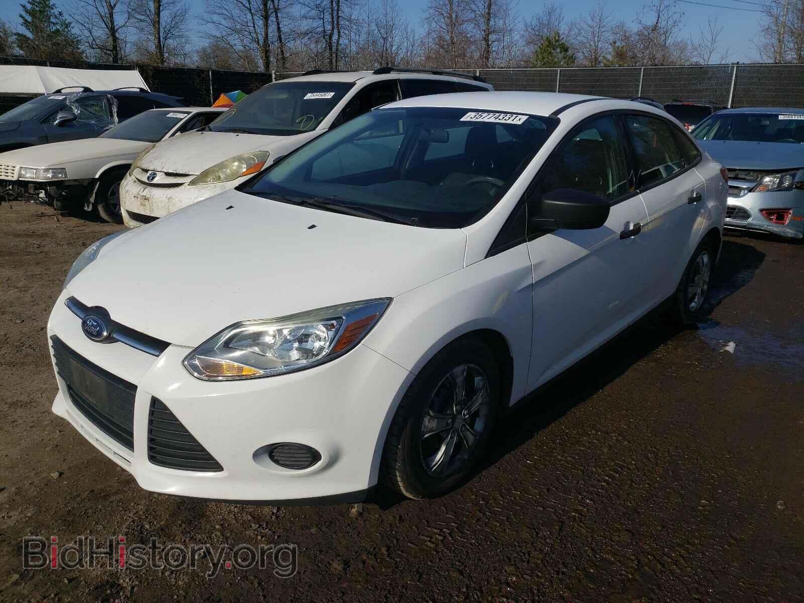 2014 FORD FOCUS - VIN: 1FADP3E20EL216631 - Фото 2