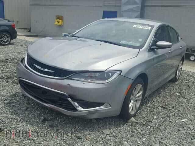 2015 CHRYSLER 200 - VIN: 1C3CCCAB0FN590724 - Photo 2