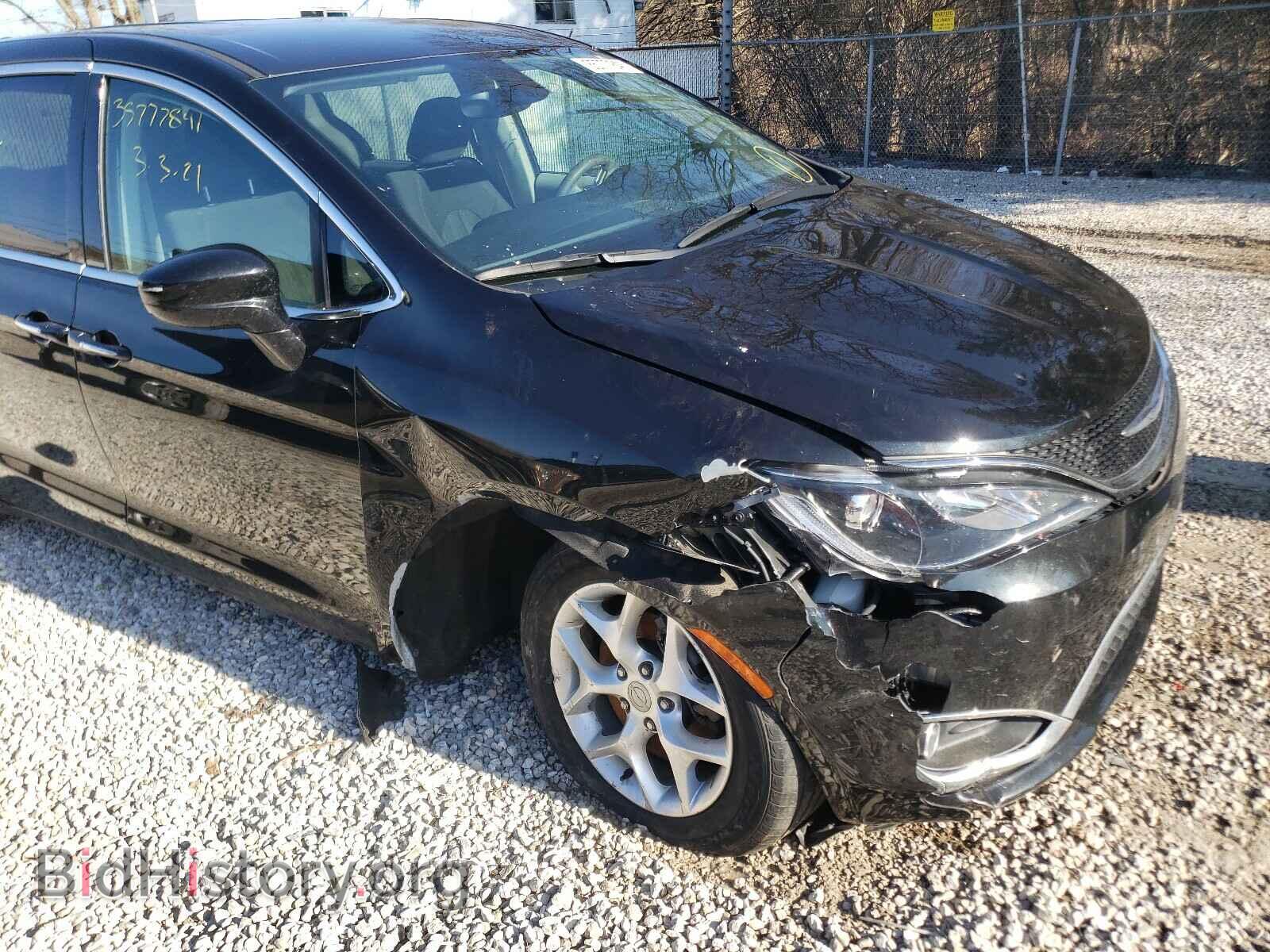 2018 CHRYSLER PACIFICA - VIN: 2C4RC1FG8JR122945 - Фото 9