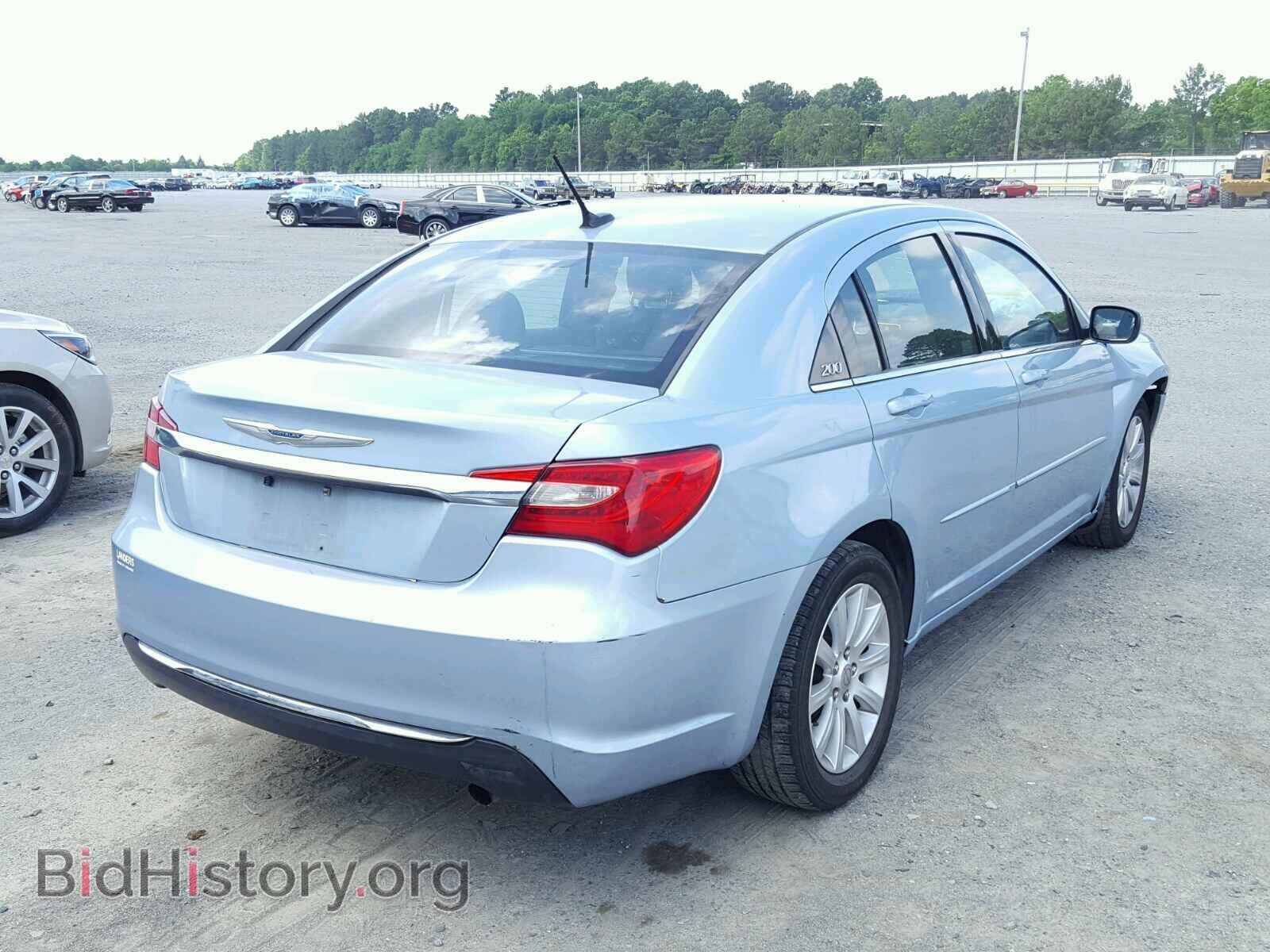 2013 CHRYSLER 200 - VIN: 1C3CCBBB9DN557940 - Фото 4