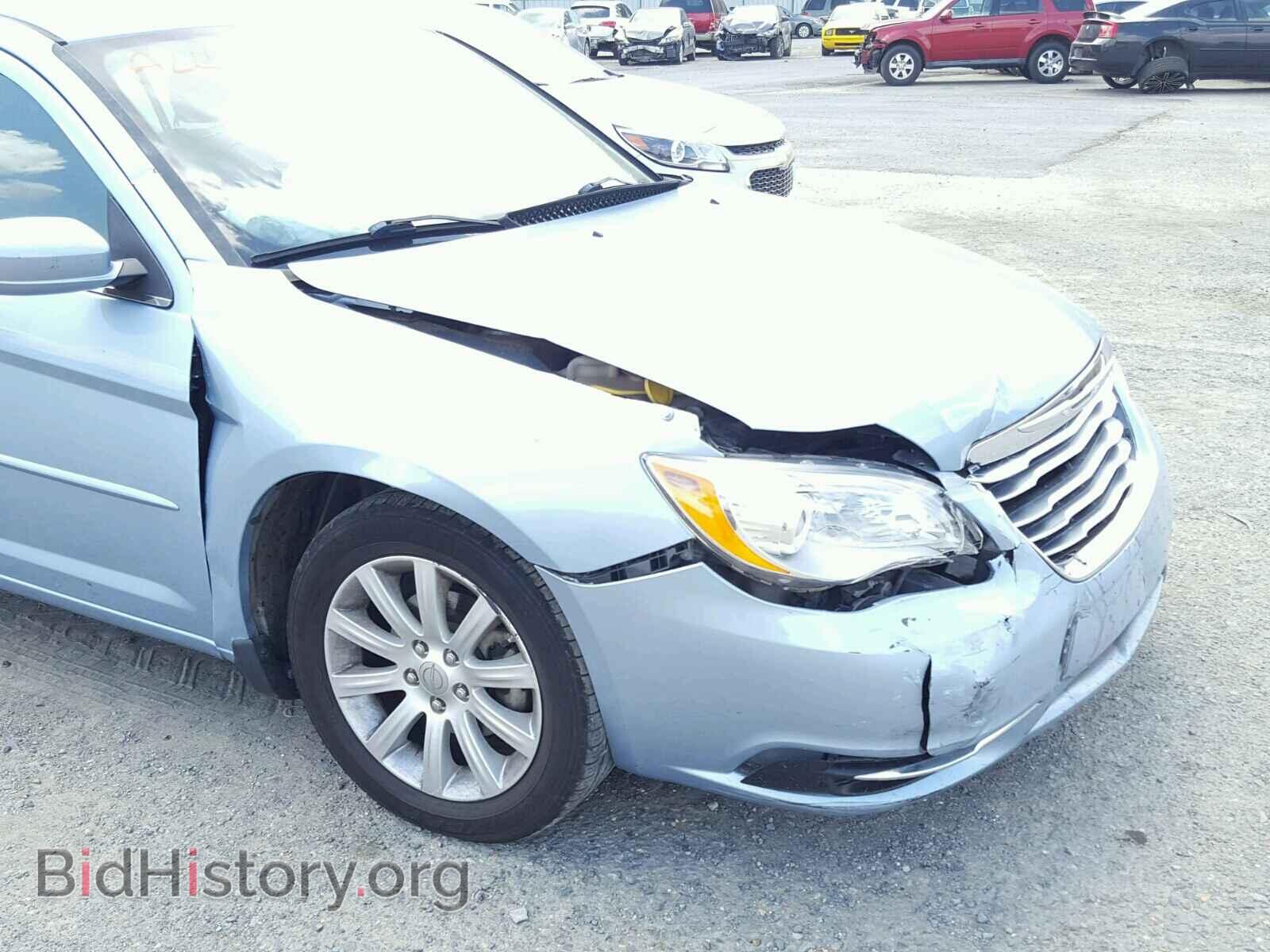 2013 CHRYSLER 200 - VIN: 1C3CCBBB9DN557940 - Фото 9