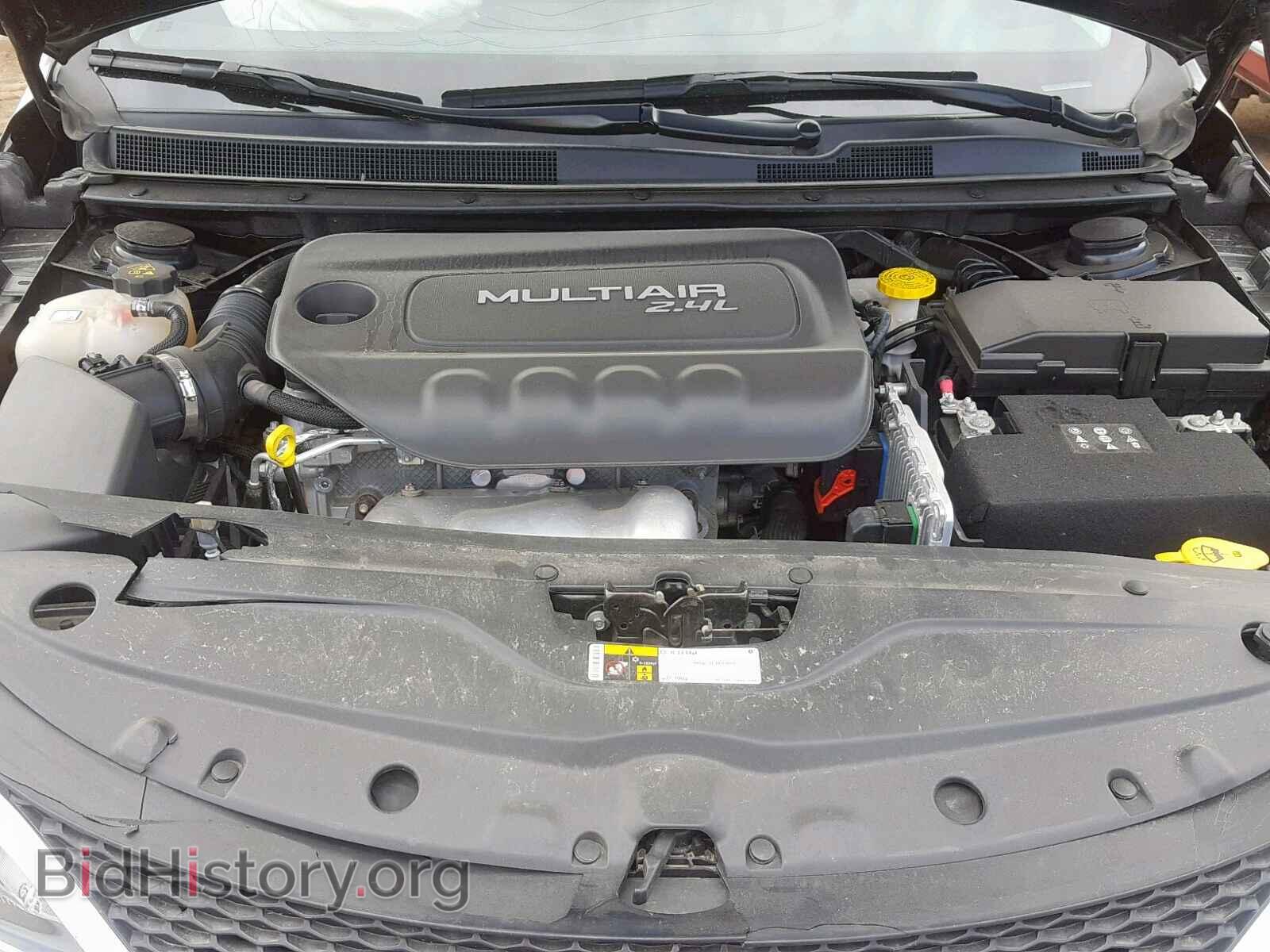2016 CHRYSLER 200 - VIN: 1C3CCCAB1GN150805 - Photo 7