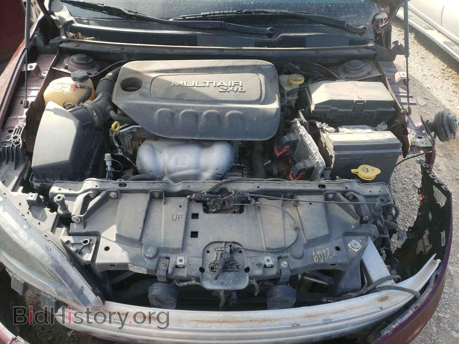 2015 CHRYSLER 200 - VIN: 1C3CCCAB1FN592093 - Фото 7