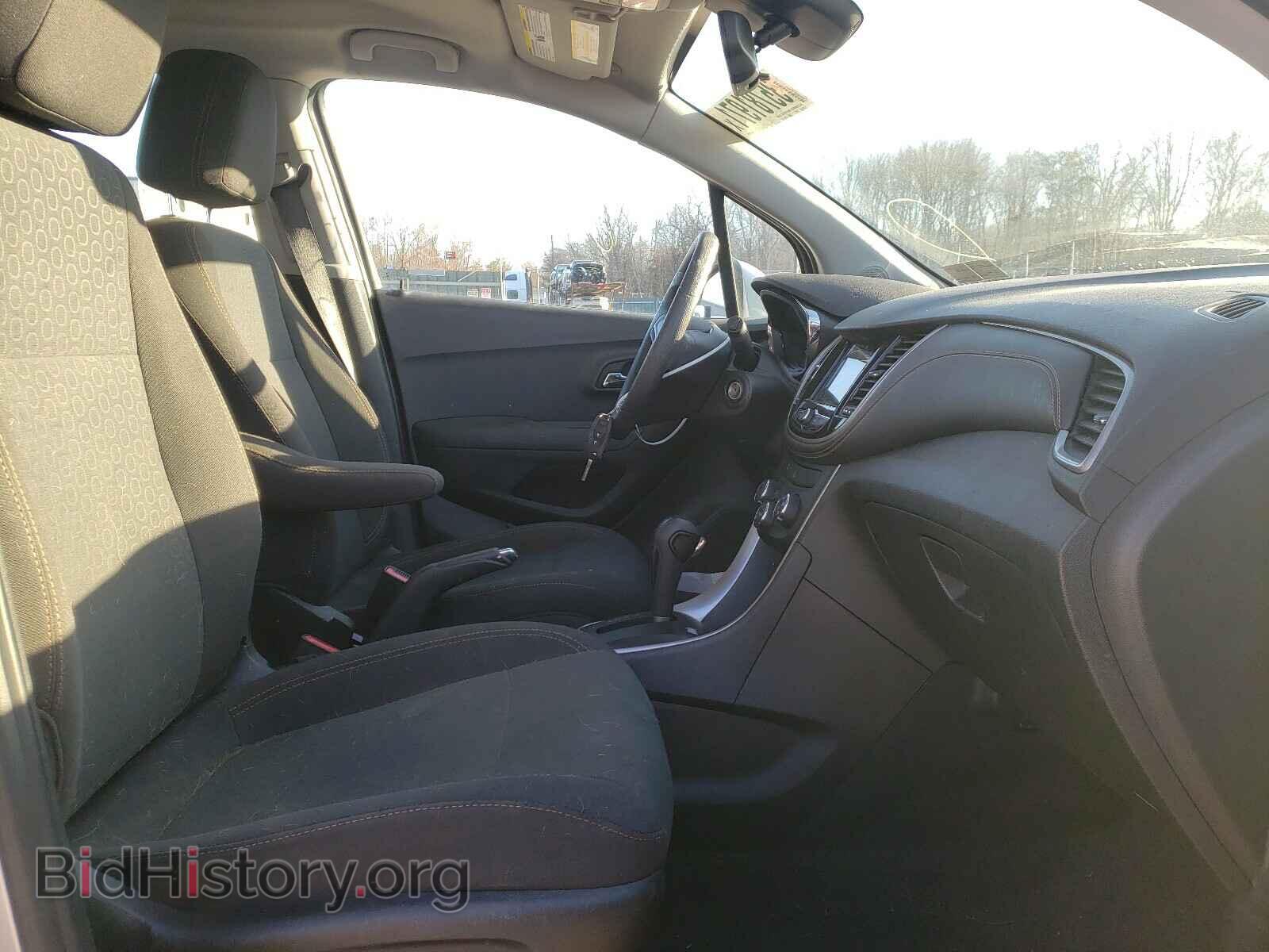 2019 CHEVROLET TRAX - VIN: 3GNCJKSB3KL401768 - Фото 5