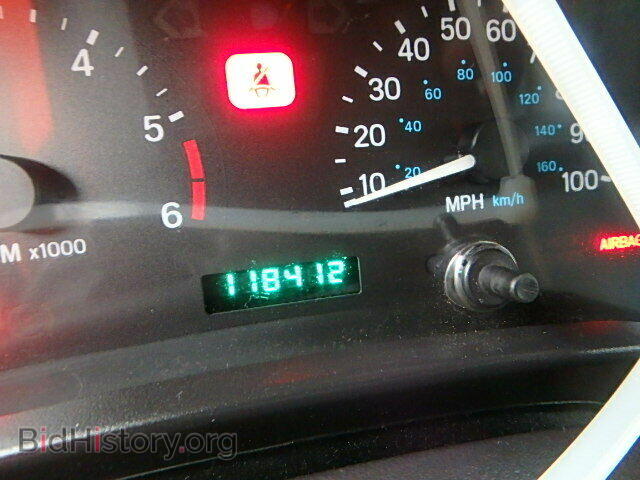 2000 JEEP WRANGLER - VIN: 1J4FA59S2YP738310 - Фото 8