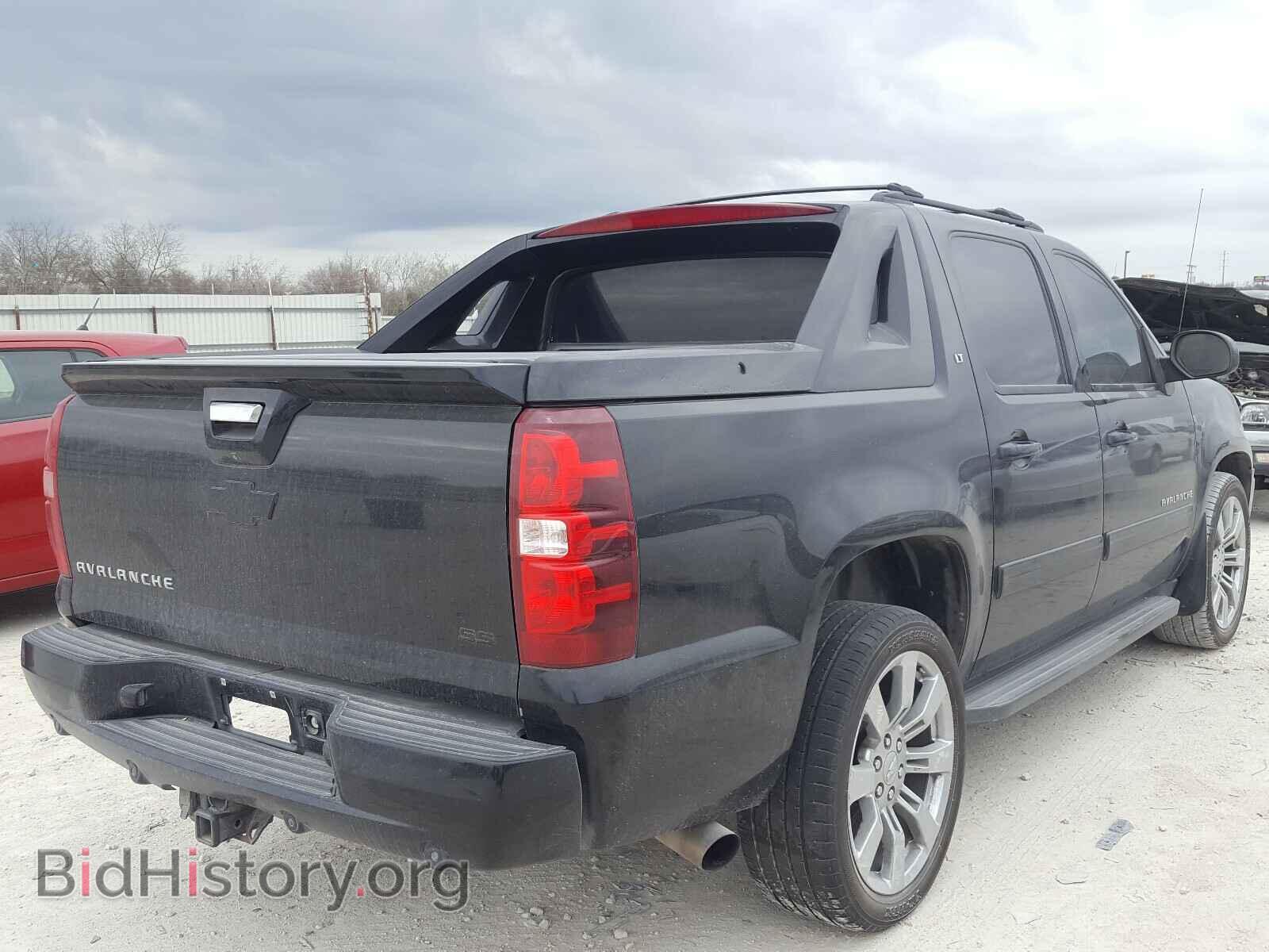 2011 CHEVROLET AVALANCHE - VIN: 3GNMCFE01BG128869 - Фото 4